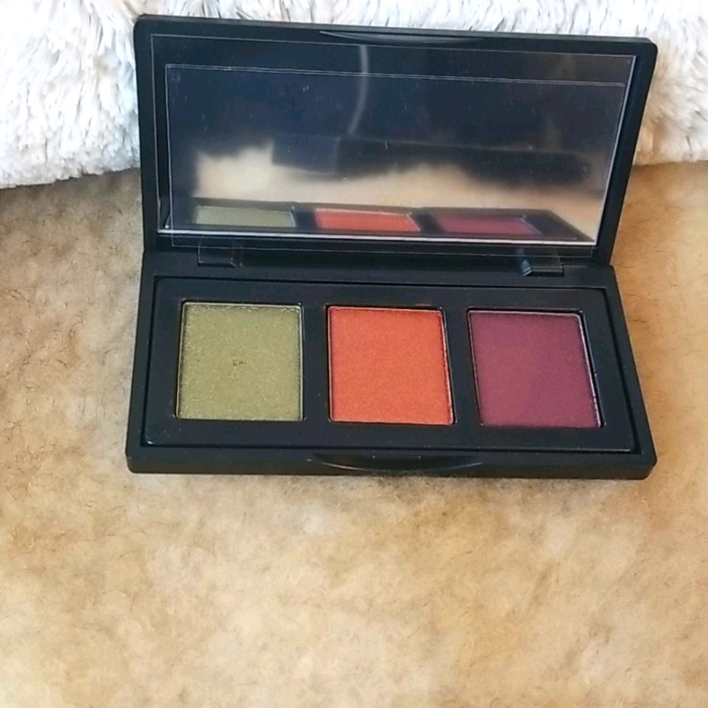 Naked Cosmetics Urban Rustic Palette
